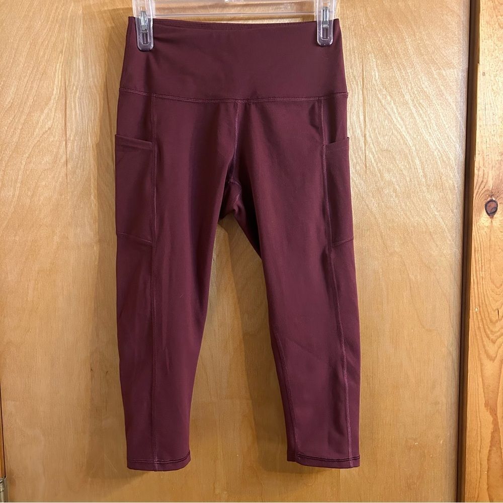 FENGBAY Women’s Maroon Leggings with Side Pockets, Size Small